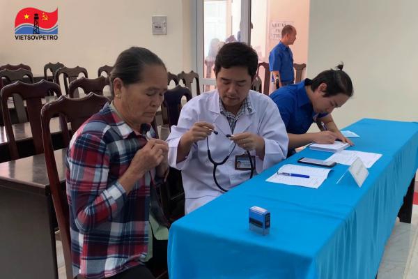 Phát Thuốc Từ Thiện 2019